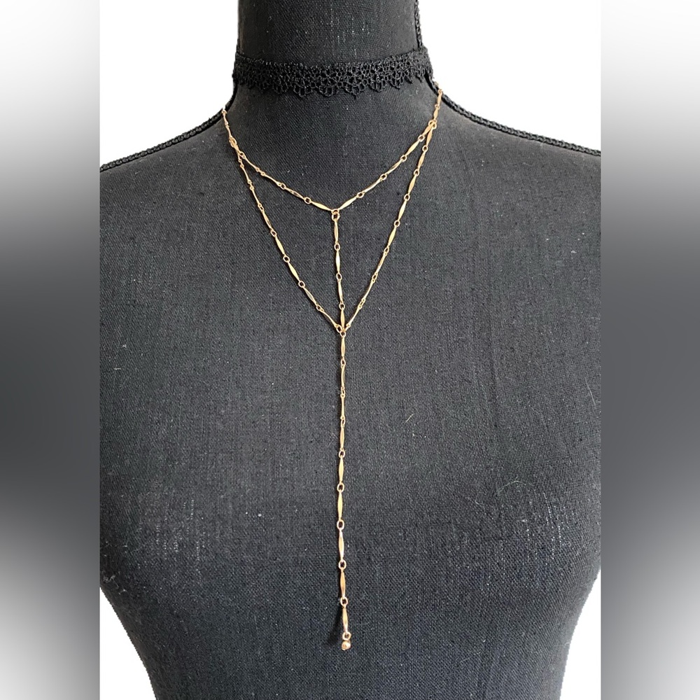 Mia collection 2-piece black lace and gold toned choker/necklace set